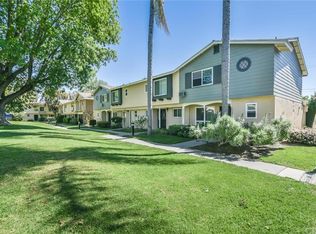 17246 Nisson Rd APT A, Tustin, CA 92780