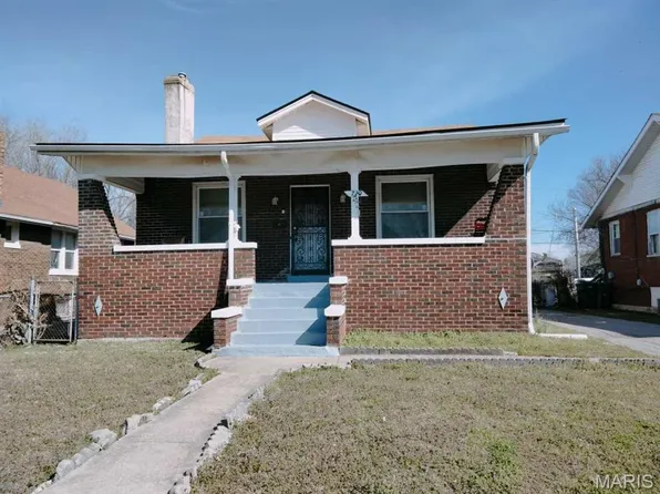 710 Post Pl, East Saint Louis, IL 62205