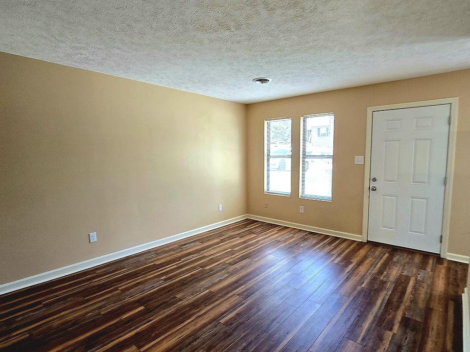 Large living room.