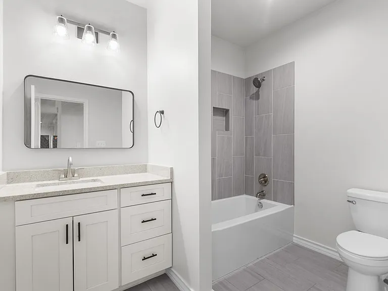 1003 Bromegrass St — Photo 7