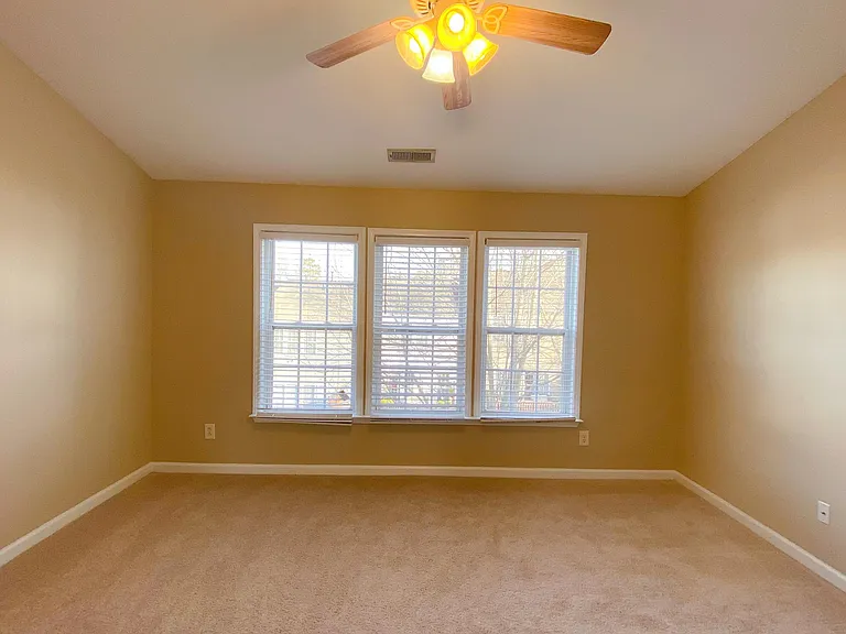 7006 Valerie Anne Dr — Photo 25
