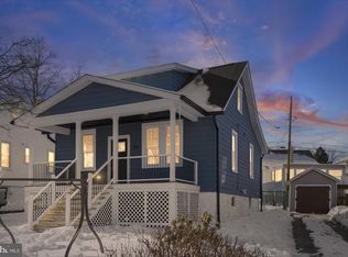 24 Edmondson Ridge Rd, Catonsville, MD 21228