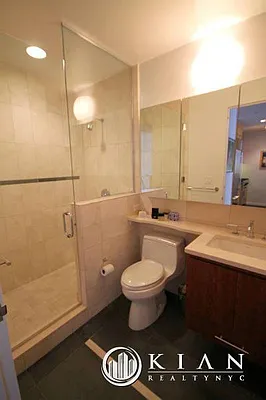 Rented by Kian Realty | media 16