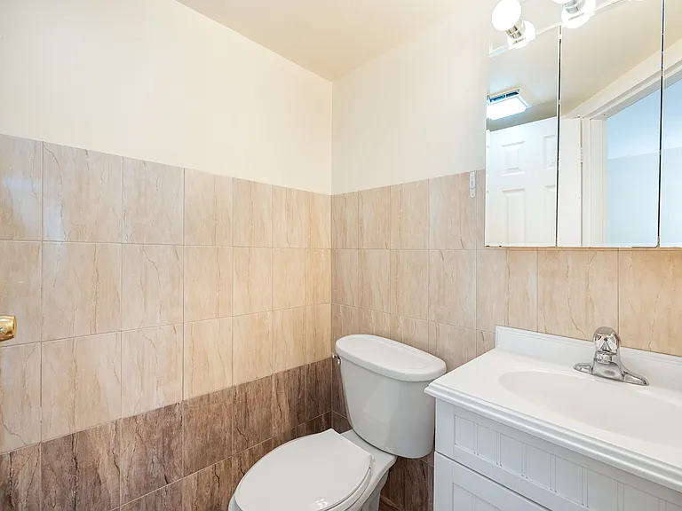 10 Palisade Ave #4C — Photo 10