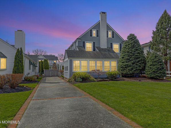 402 Philadelphia Blvd