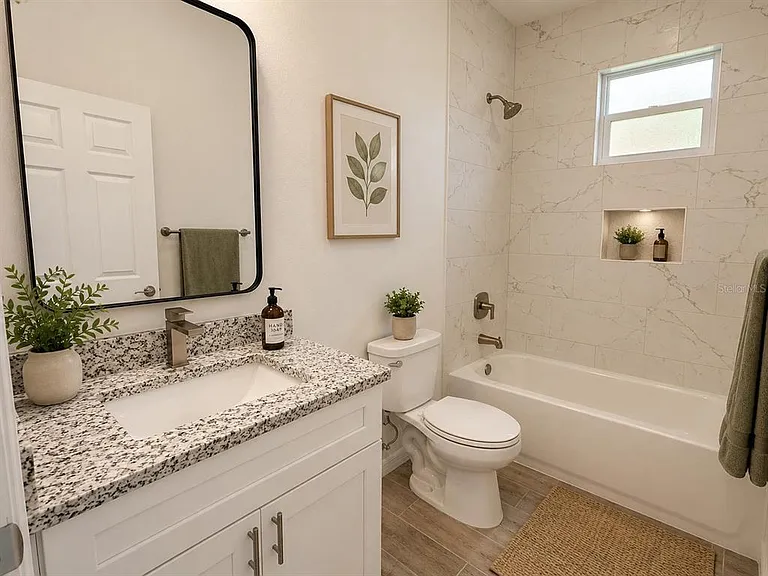 15010 Community Ave — Photo 22