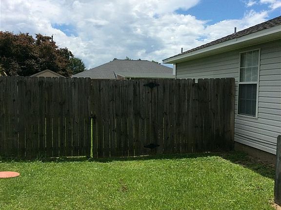 5th image of 1001 Antiqua Cir