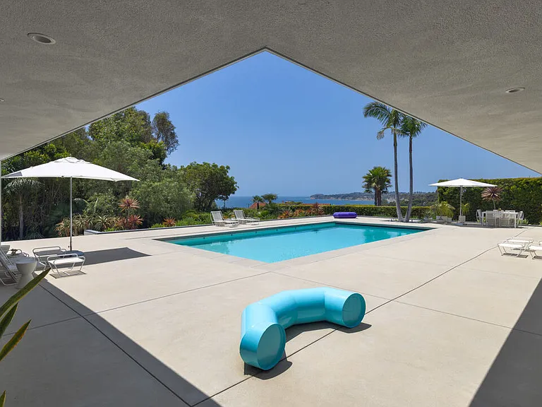 27044 Sea Vista Dr — Photo 26