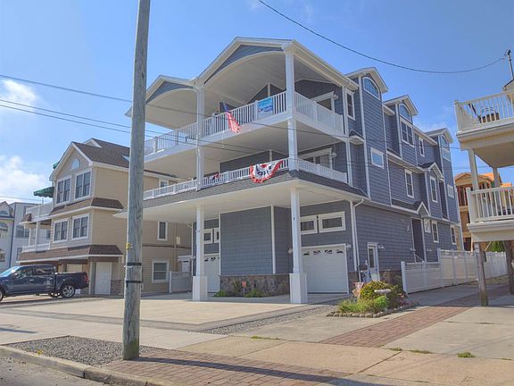 2nd image of 24 W 52nd West Sea