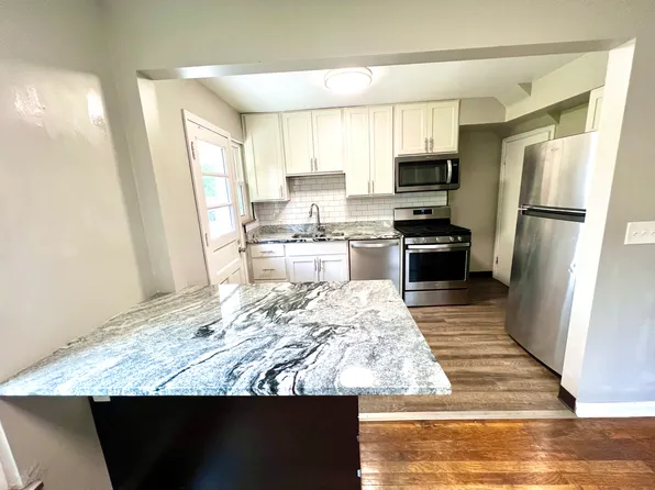 1521 Waltham Rd, Columbus, OH 43221