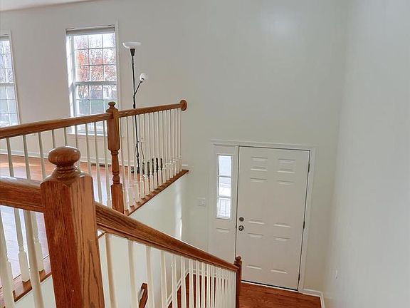 4th image of 1147 Cross Creek Dr