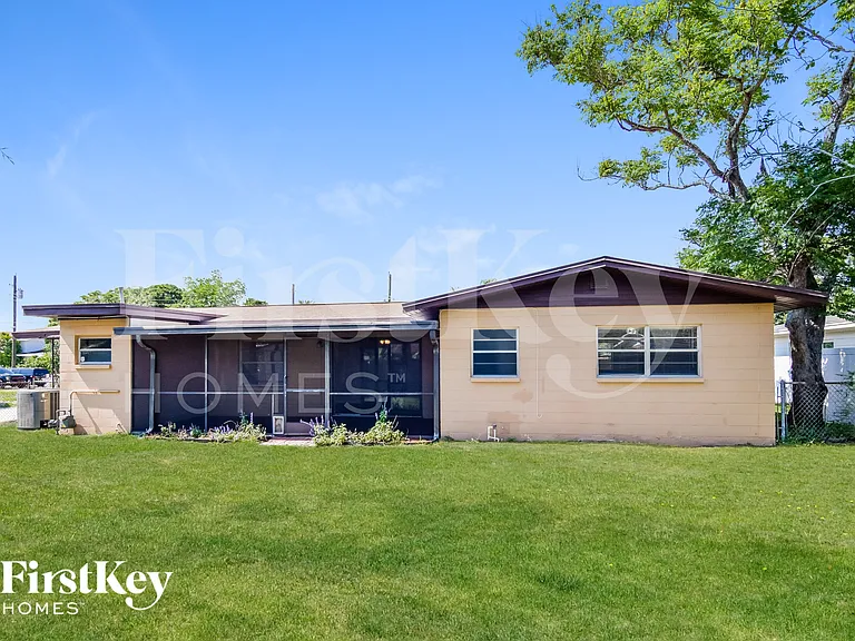 4818 W Bay Villa Ave — Photo 15