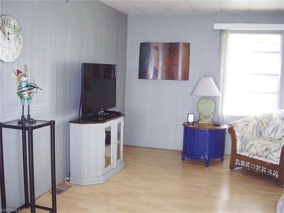 5th image of 2706 Indianwood Dr