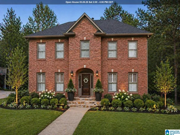 185 Brook Trace Dr, Hoover, AL 35244