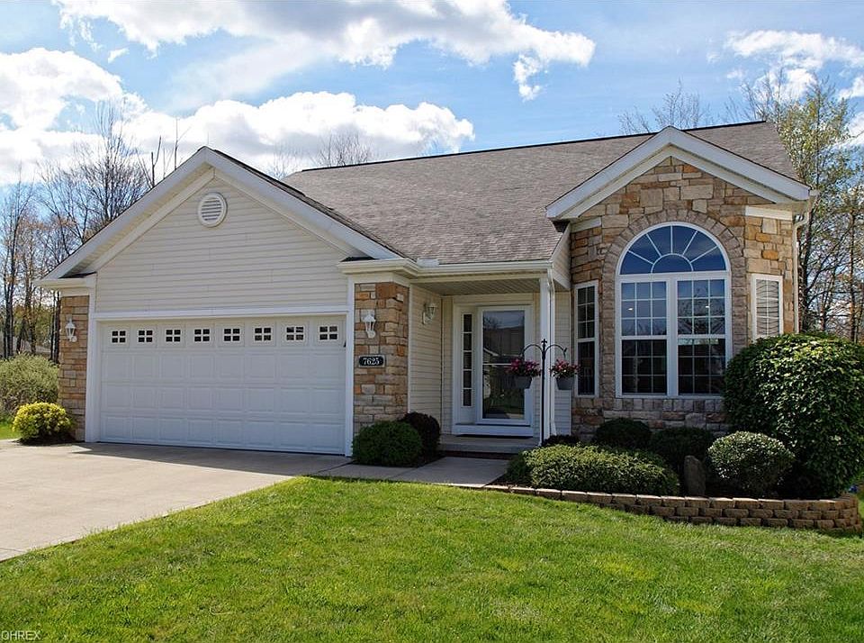 1st image of 7625 Willow Ln