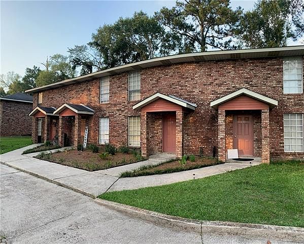2nd image of 631 Joe Farris Dr