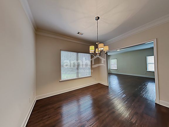 5th image of 2434 Beal St