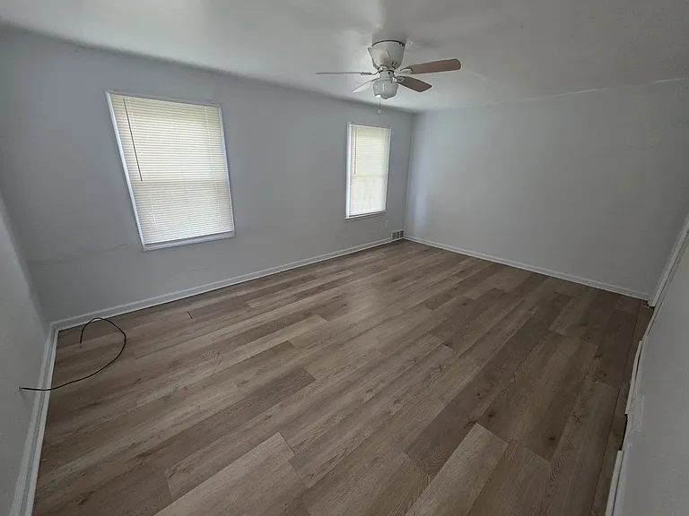 3299 Monterey St — Photo 12