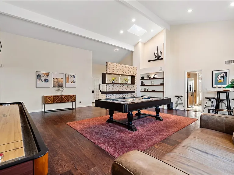 6252 E Beverly Ln — Photo 14
