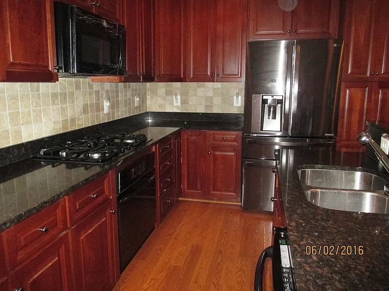 14784 Potomac Branch Dr — Photo 5