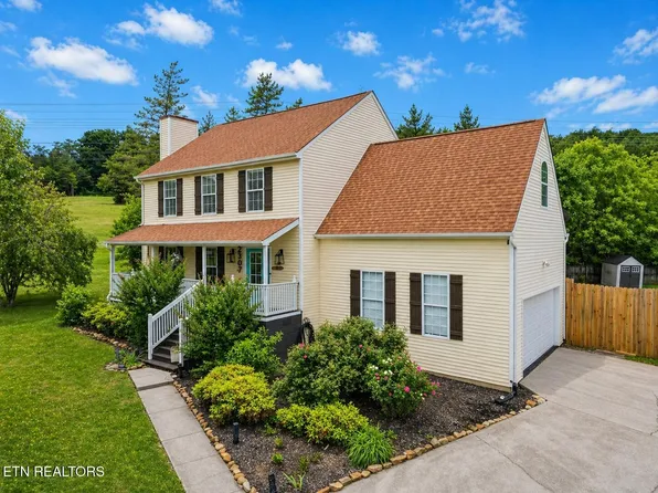 2307 Conners Creek Cir, Knoxville, TN 37932