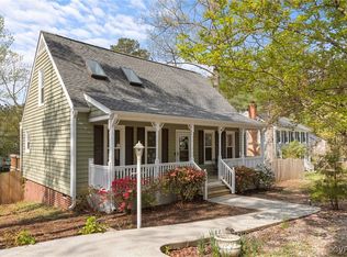 9249 Chatham Grove Ln, North Chesterfield, VA 23236