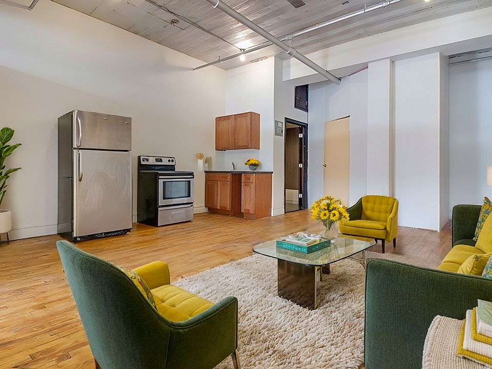 2nd image of 1087 Flushing Ave #514