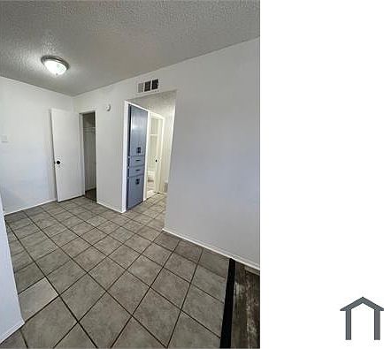 3rd image of 6230 S Douglas Ave APT 209