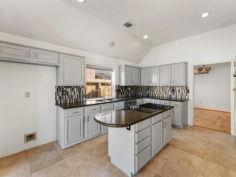 4626 Plantation Creek Dr — Photo 12