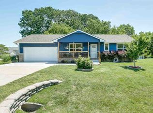 530 S Highland Dr, Andover, KS 67002