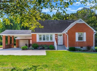 216 N Main St, New Haven, KY 40051