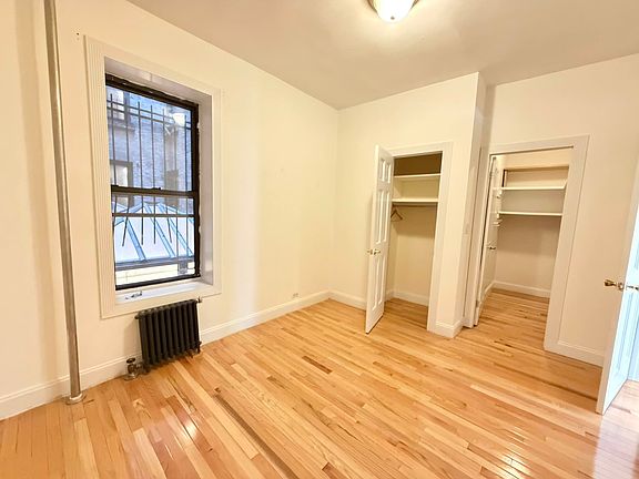 5th image of 251 W 81st St #2Q