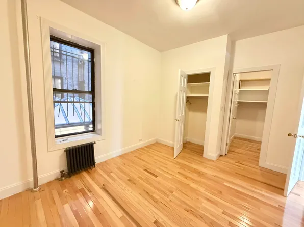 251 West 81st Street image 5 of 11