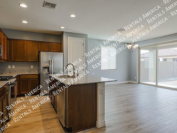 3rd image of 4217 W Winston Dr