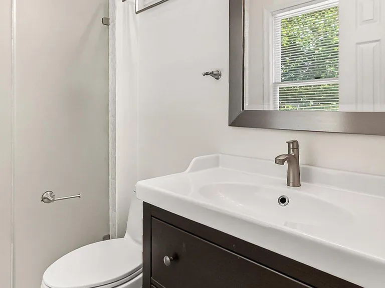5719 Oakshore Ct — Photo 24