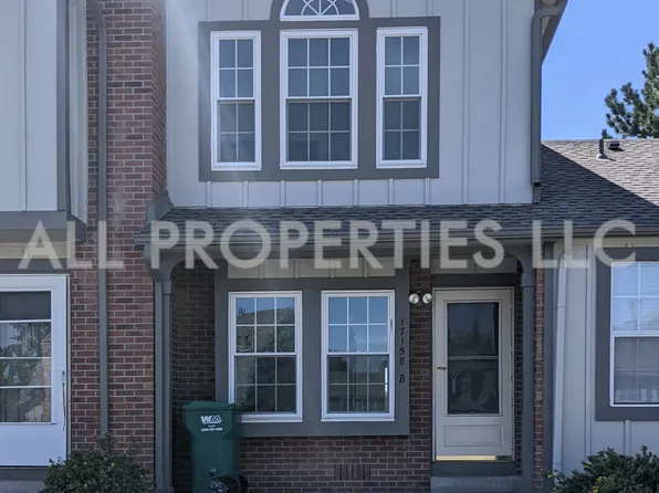 17158 E Whitaker Dr Unit B, Aurora, CO 80015