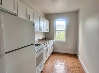 145-16 89th Ave APT 2A, Jamaica, NY 11435