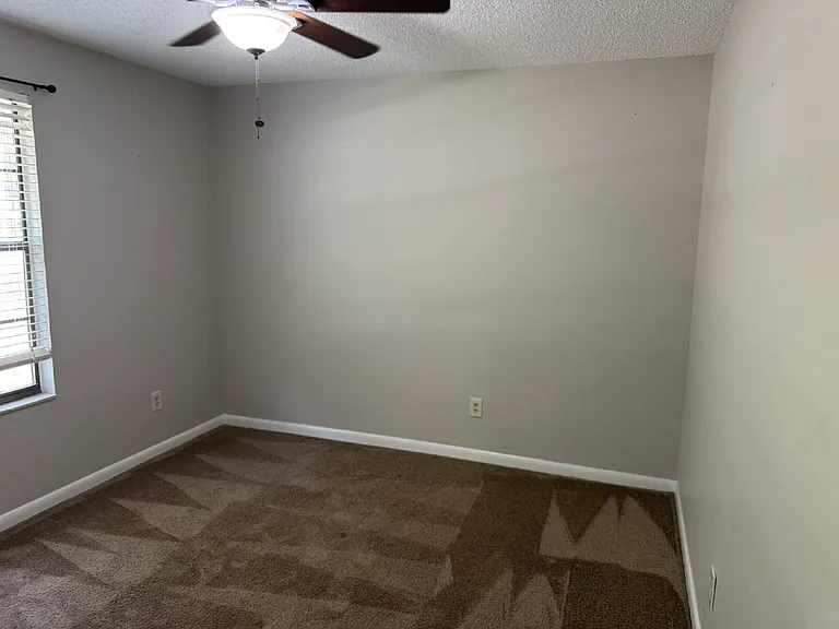2120 Blair Rd — Photo 22