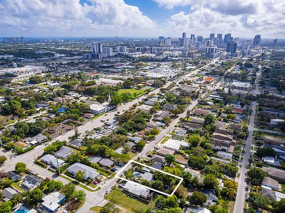 3rd image of 1139 NW 1st Avenue