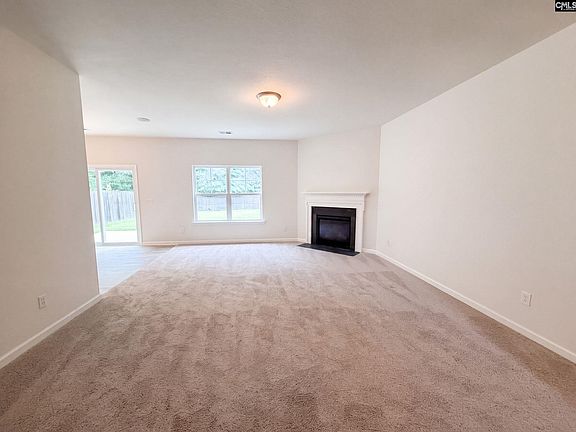 3rd image of 407 Westmoreland Rd