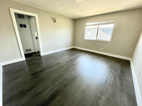 5th image of 4665 Grey Dr #5