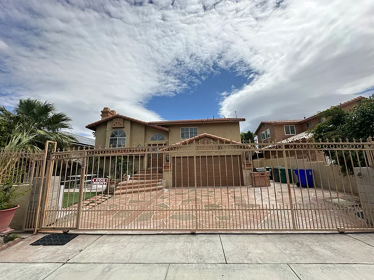 68245 Marina Rd — Photo 1