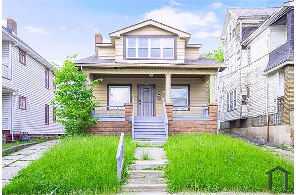 11623 Gay Ave photo 1
