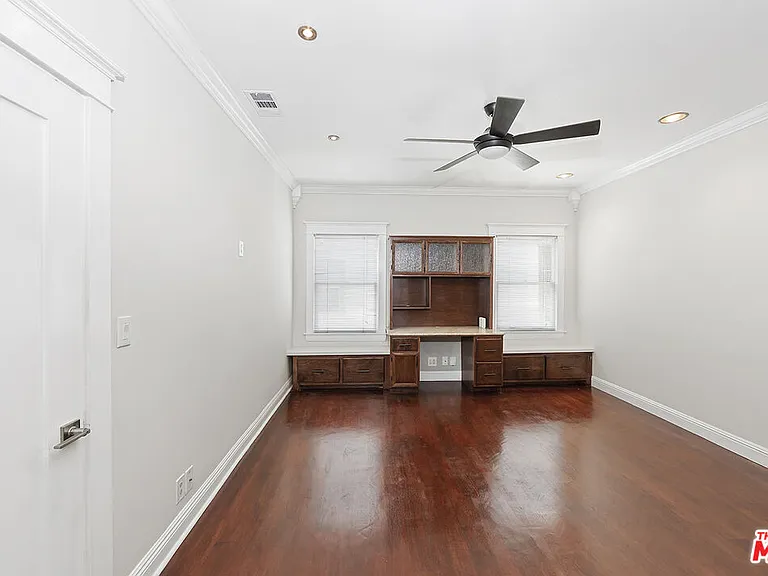 1150 S Tremaine Ave — Photo 11