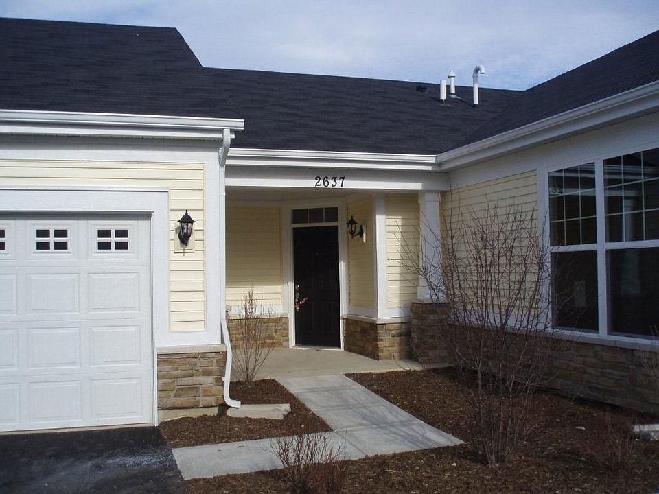 2637 Camberley Circle