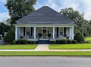 309 E Church St, Sandersville, GA 31082