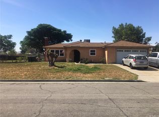15727 Pine Ave, Fontana, CA 92335