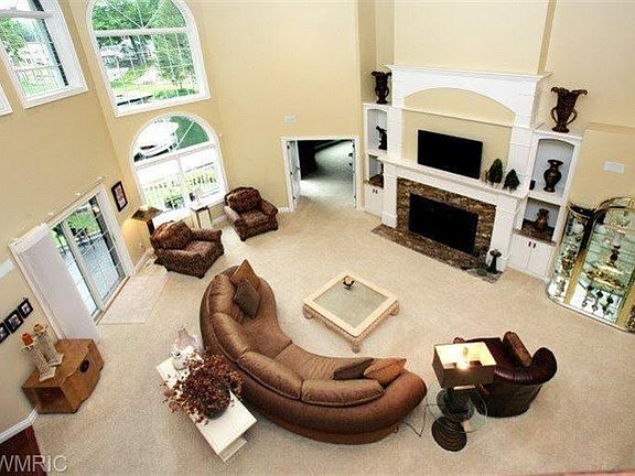 3rd image of 267 Honey Ln