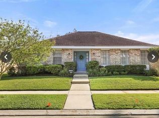 3911 Mimosa Dr, New Orleans, LA 70131