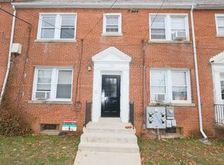 724 Irving St NE APT 1, Washington, DC 20017